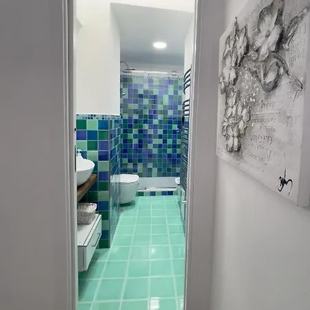 Emma Dimore Кастелламмаре-ди-Стабия